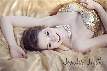 Jennifer Wyeth Photography- High School Senior Photographer